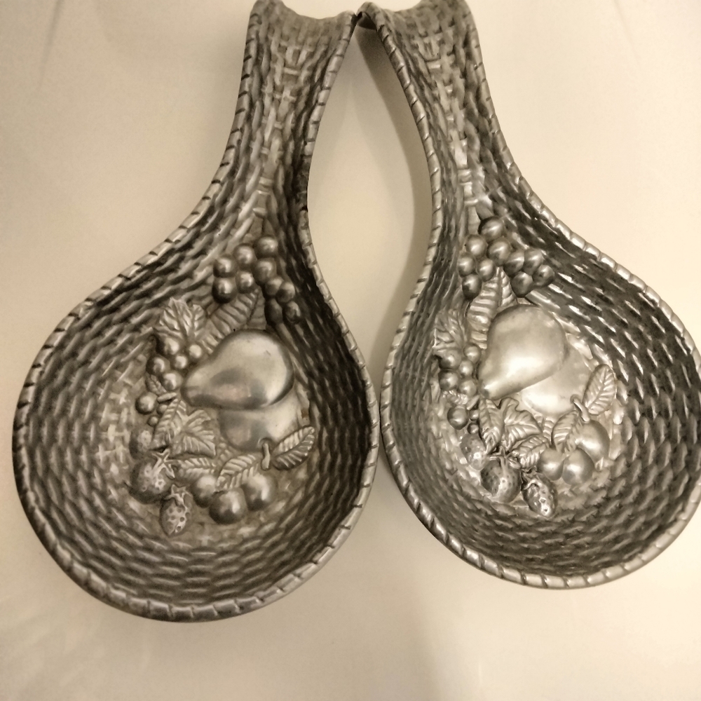 2 Vintage Gorham Country Terrence Spoon Rest